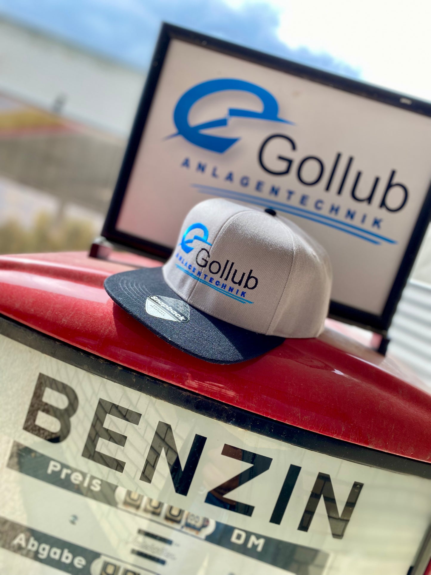 Gollub Cap